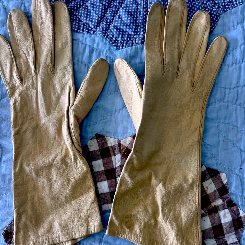 Genuine Leather Long Off-White Gloves